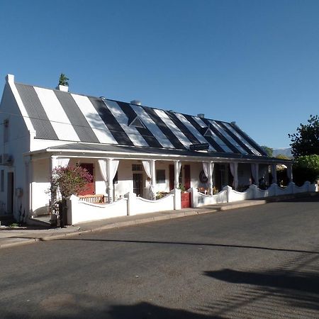 Die Dorpshuis Calitzdorp Buitenkant foto
