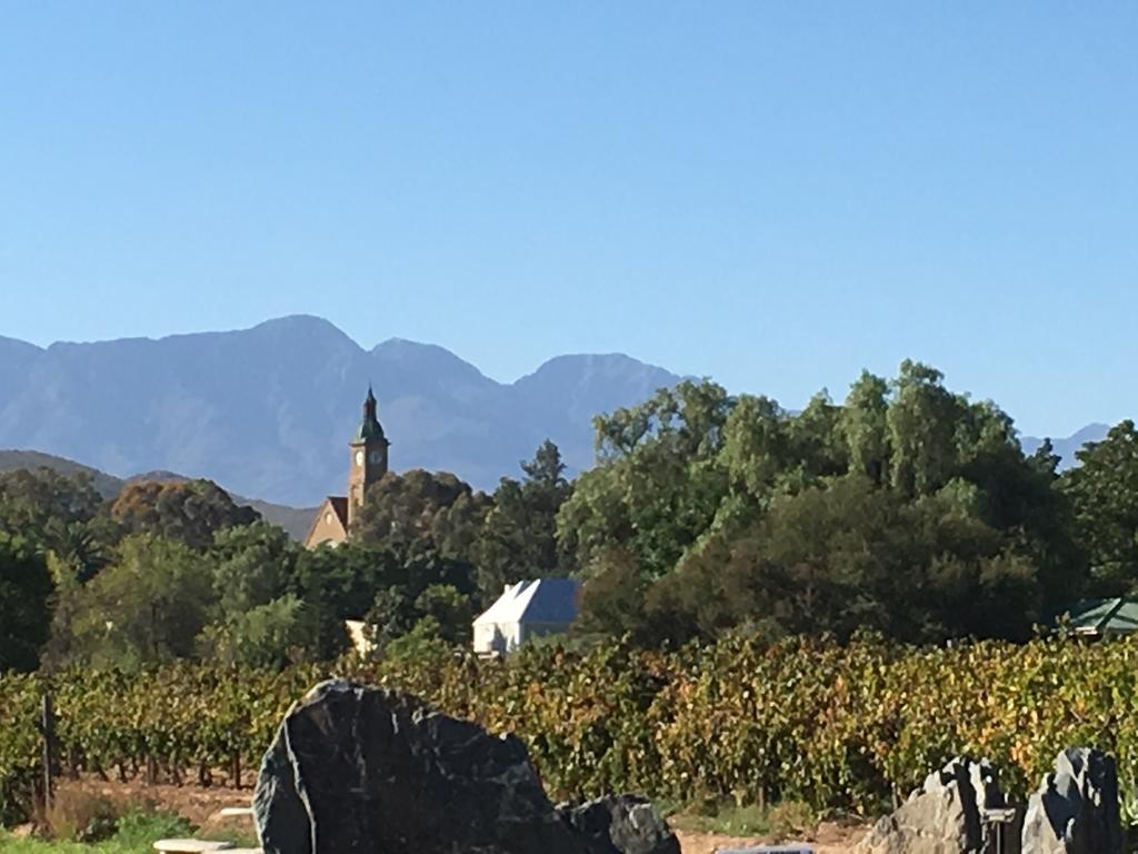 Die Dorpshuis Calitzdorp Buitenkant foto